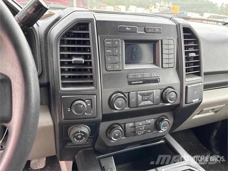 Ford F-150 XL 4x2 Extended Cab Pickup Anders