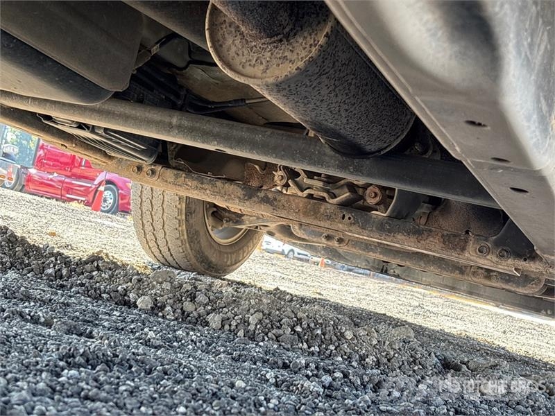 Ford F-150 XL 4x2 Extended Cab Pickup Furgoni altro
