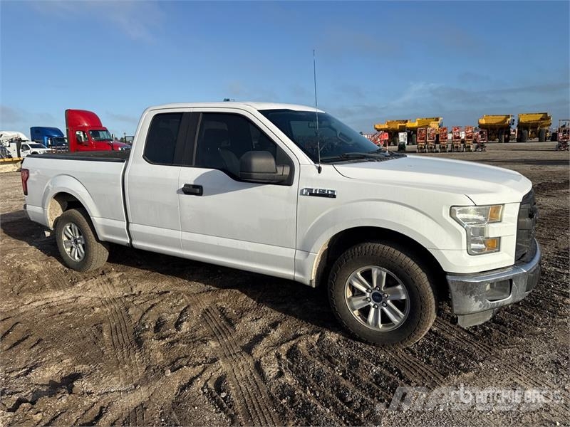 Ford F-150 XL 4x2 Extended Cab Pickup Прочие фургоны