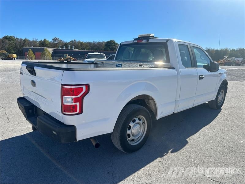 Ford F-150 XL 4x2 Extended Cab Pickup Otras furgonetas