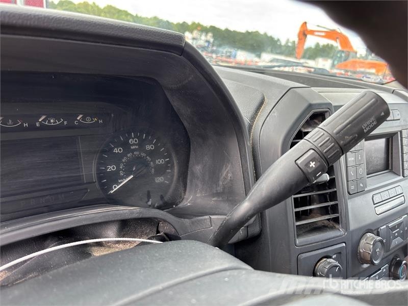Ford F-150 XL 4x2 Extended Cab Pickup Anders