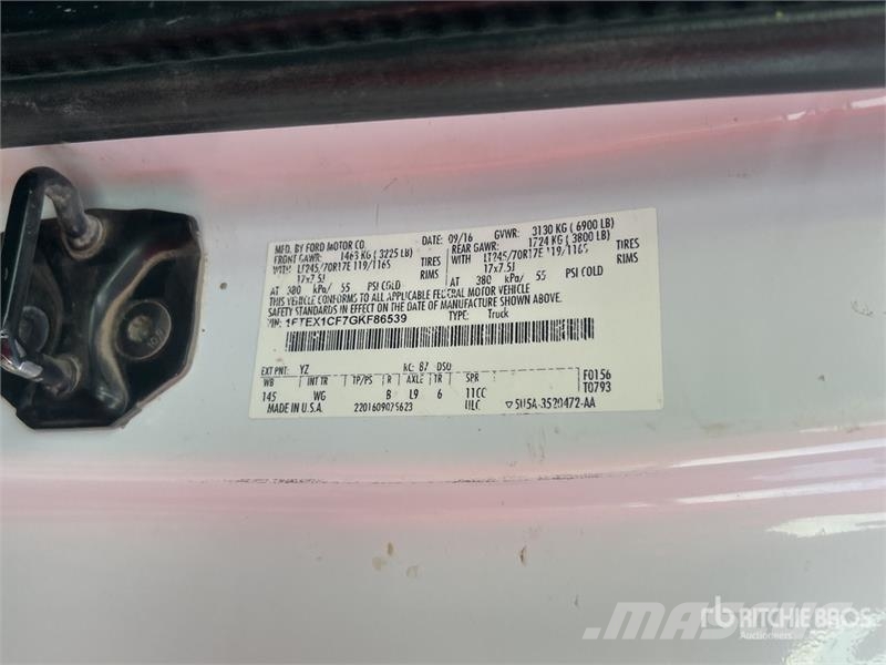 Ford F-150 XL 4x2 Extended Cab Pickup Muu
