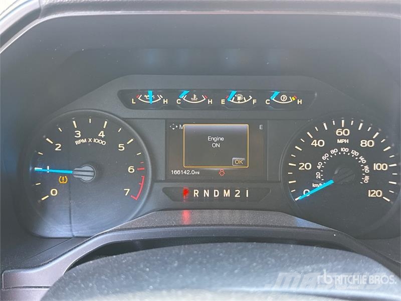 Ford F-150 XL 4x2 Extended Cab Pickup Прочие фургоны