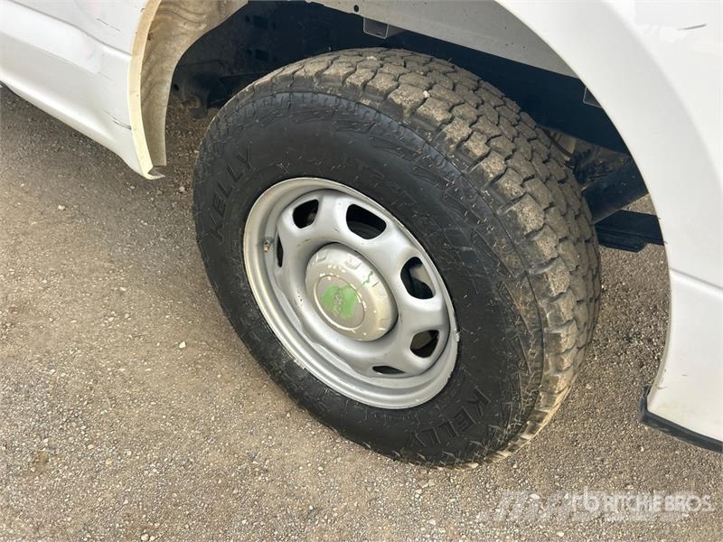 Ford F-150 XL 4x2 Extended Cab Pickup Muu