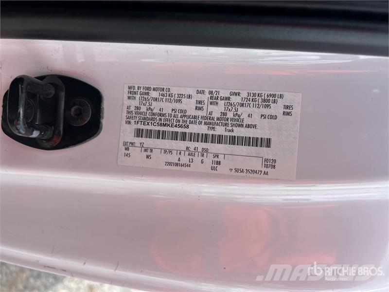 Ford F-150 XL 4x2 Extended Cab Pickup 其他