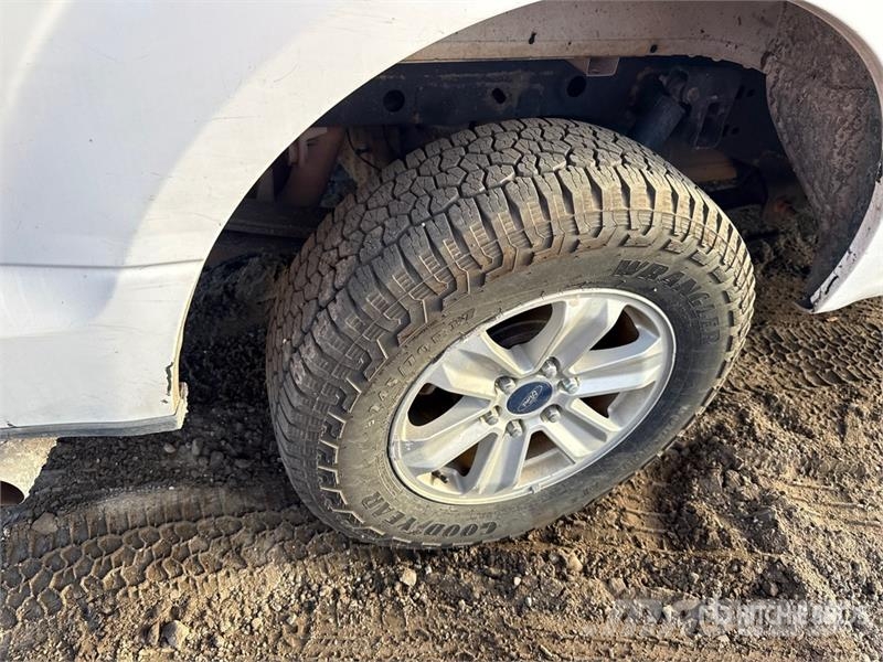 Ford F-150 XL 4x2 Extended Cab Pickup Прочие фургоны