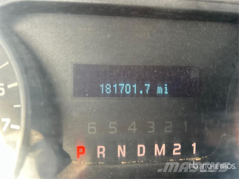 Ford F-150 XL 4x2 Extended Cab Pickup Ostalo