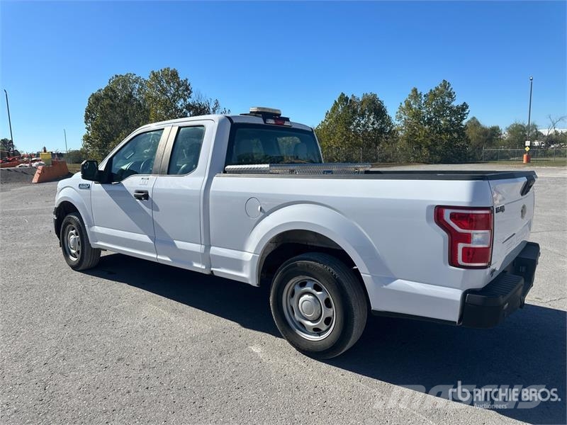 Ford F-150 XL 4x2 Extended Cab Pickup Otras furgonetas
