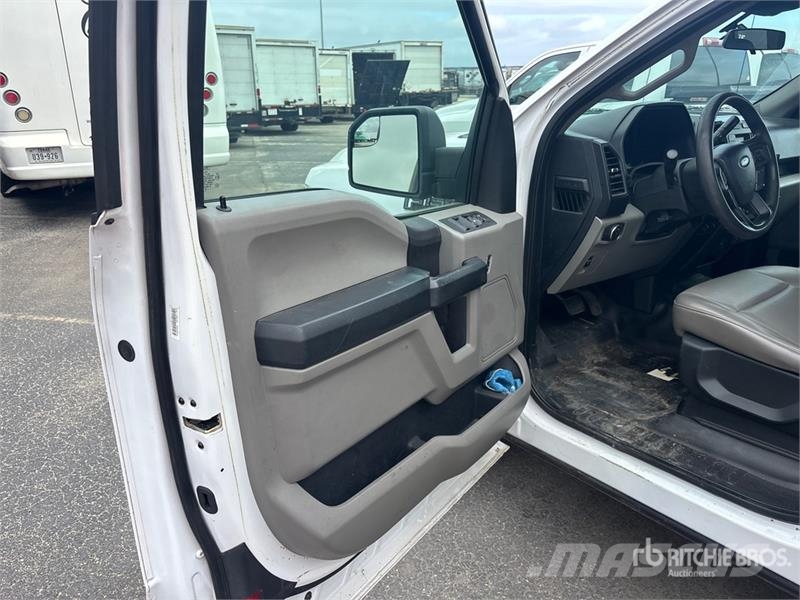 Ford F-150 XL 4x2 Extended Cab Pickup Citi