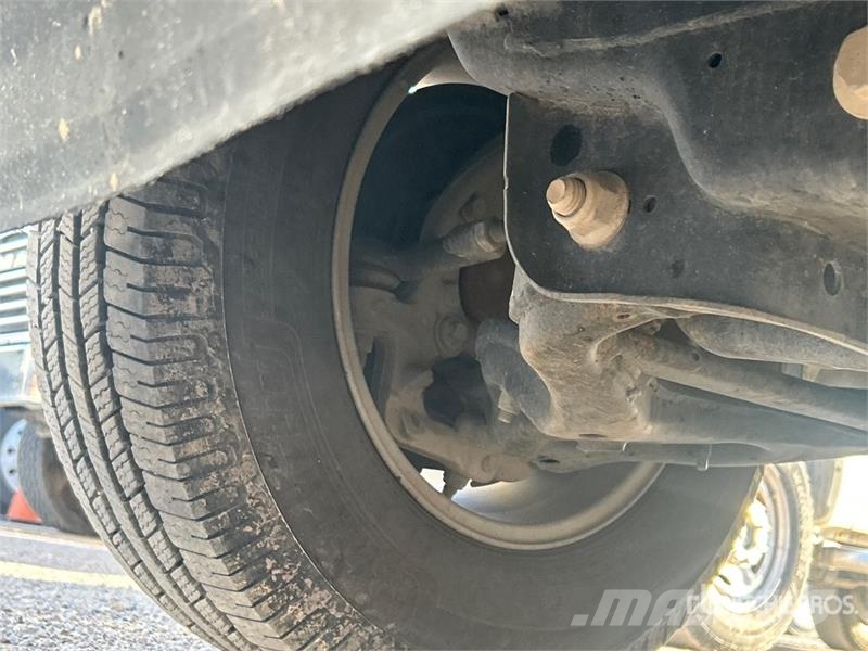 Ford F-150 XL 4x2 Extended Cab Pickup Други