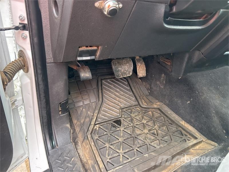 Ford F-150 XL 4x2 Extended Cab Pickup Ostalo