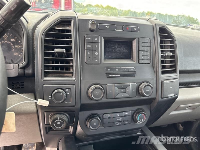 Ford F-150 XL 4x2 Extended Cab Pickup Anders