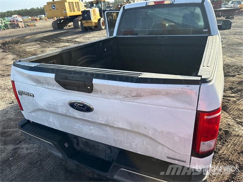 Ford F-150 XL 4x2 Extended Cab Pickup Прочие фургоны