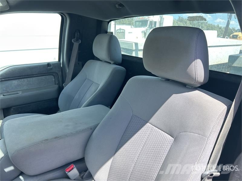 Ford F-150 XL 4x2 Pickup Övriga bilar
