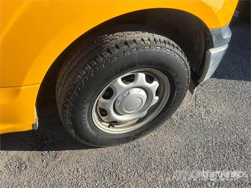 Ford F-150 XL 4x2 Pickup Other