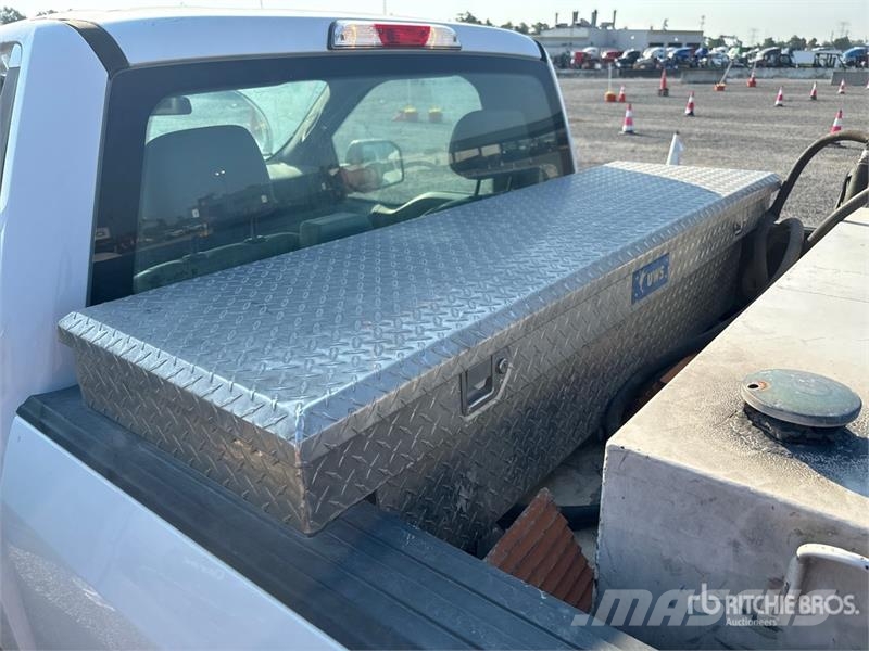 Ford F-150 XL 4x2 Pickup Ostalo
