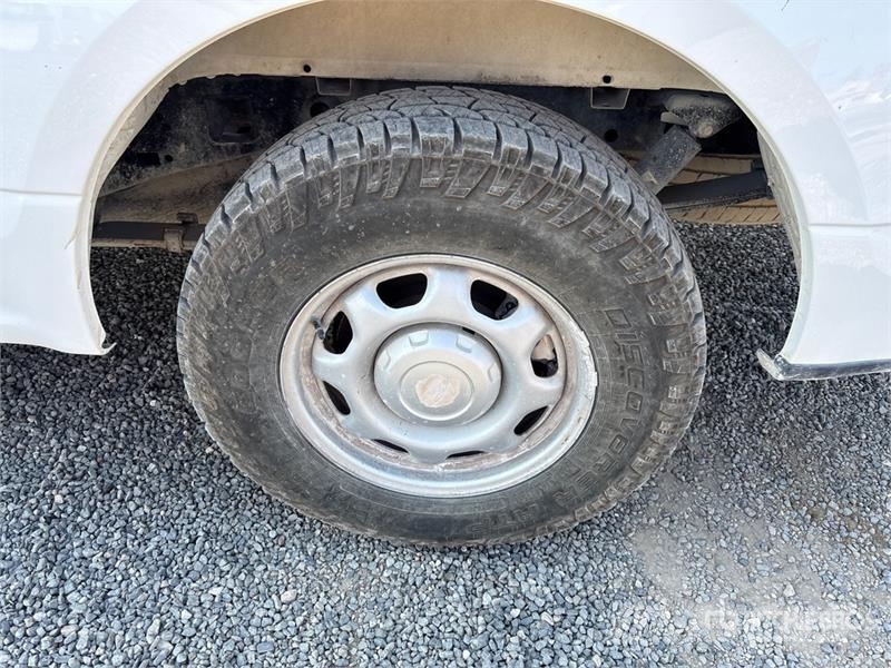 Ford F-150 XL 4x2 Pickup Furgoni altro
