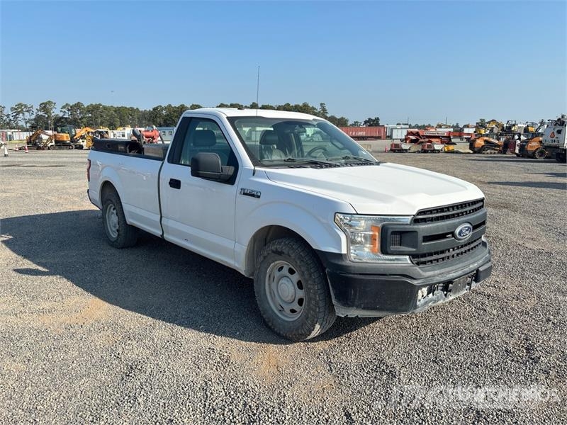 Ford F-150 XL 4x2 Pickup Ostalo