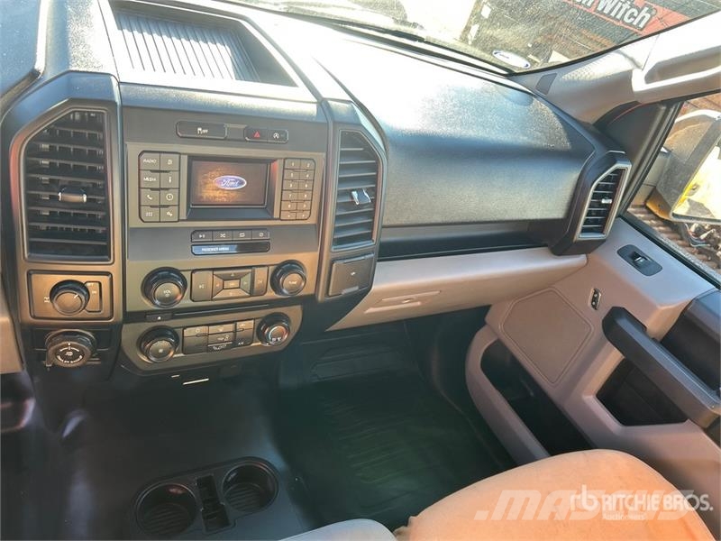 Ford F-150 XL 4x2 Pickup Other