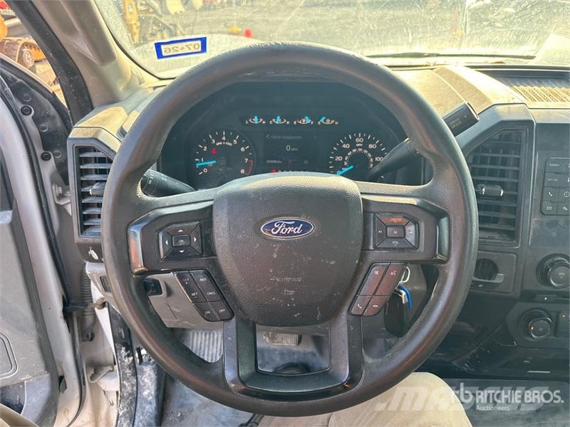 Ford F-150 XL 4x2 Pickup Ostalo