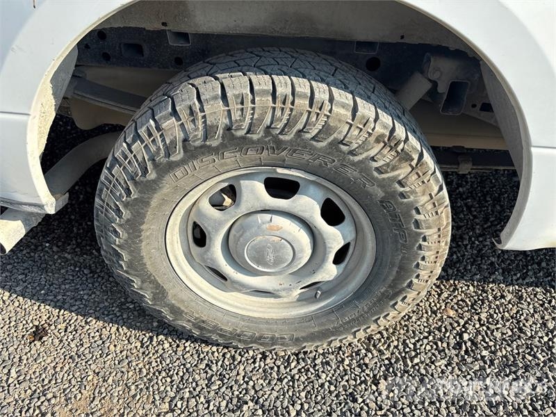 Ford F-150 XL 4x2 Pickup Ostalo