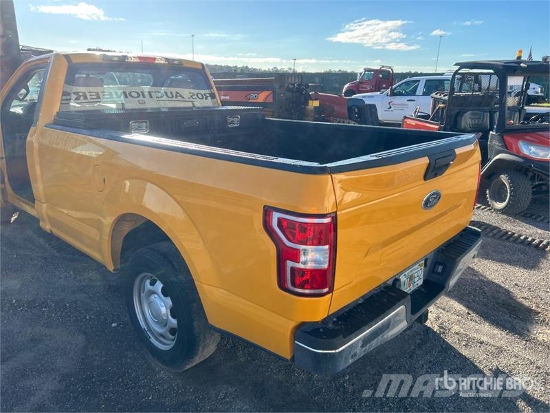 Ford F-150 XL 4x2 Pickup Other
