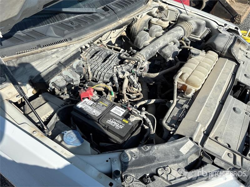 Ford F-150 XL 4x2 Pickup Furgoni altro