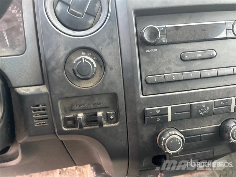 Ford F-150 XL 4x4 Crew Cab Pickup Citi