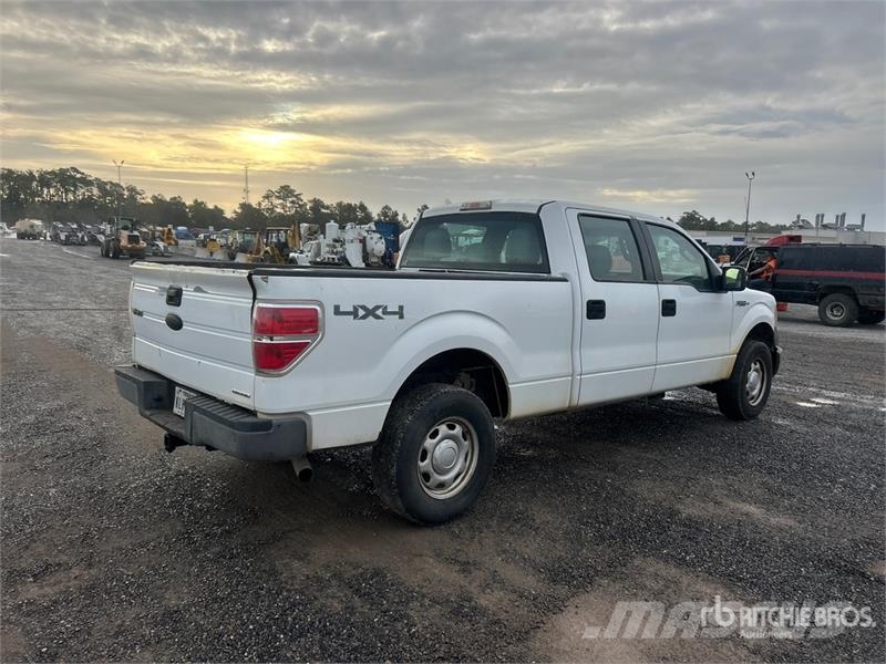 Ford F-150 XL 4x4 Crew Cab Pickup Citi