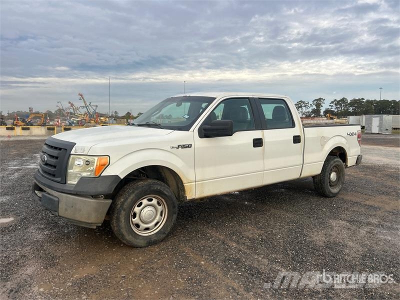 Ford F-150 XL 4x4 Crew Cab Pickup Citi