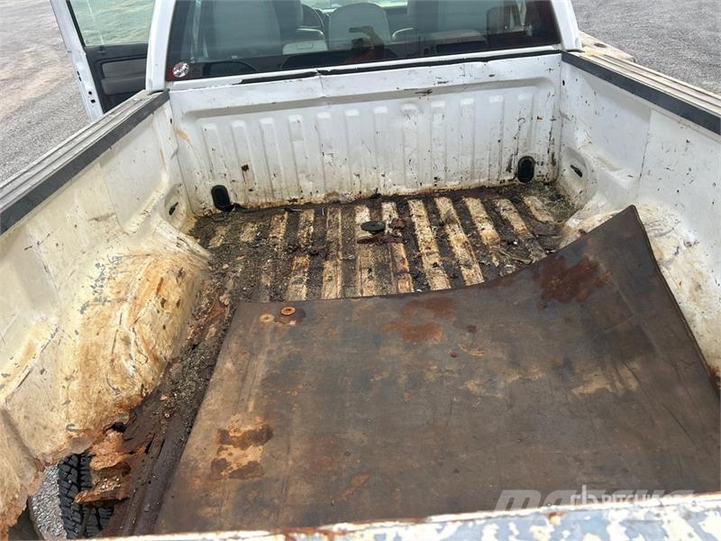 Ford F-150 XL 4x4 Crew Cab Pickup Citi