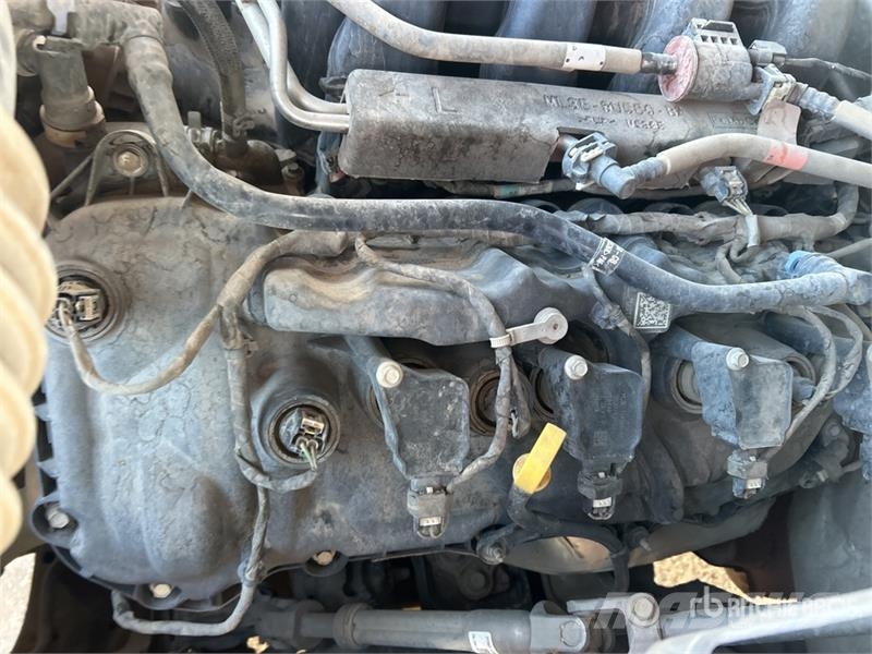 Ford F-150 XL 4x4 Crew Cab Pickup Diger