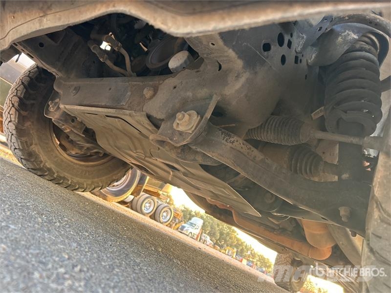 Ford F-150 XL 4x4 Crew Cab Pickup Diger
