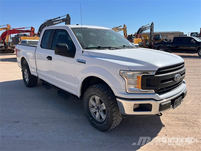Ford F-150 XL 4x4 Extended Cab Pickup 其他