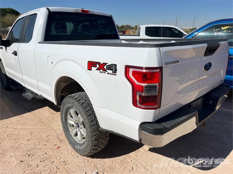 Ford F-150 XL 4x4 Extended Cab Pickup 其他