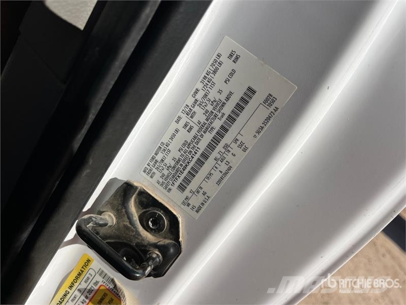 Ford F-150 XL 4x4 Extended Cab Pickup 其他