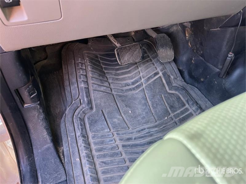 Ford F-150 XL 4x4 Extended Cab Pickup 其他