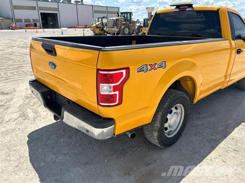 Ford F-150 XL 4x4 Pickup Andre varebiler
