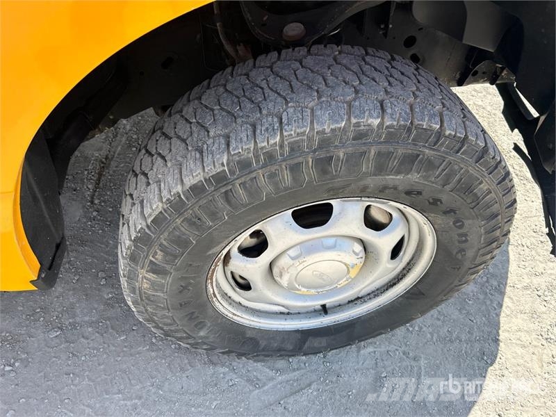 Ford F-150 XL 4x4 Pickup Andre varebiler