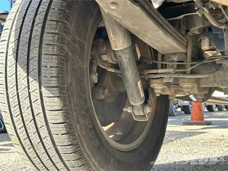 Ford F-150 XLT 4x2 Crew Cab Pickup Otros