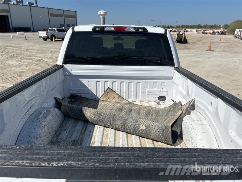 Ford F-150 XLT 4x2 Crew Cab Pickup Övriga bilar