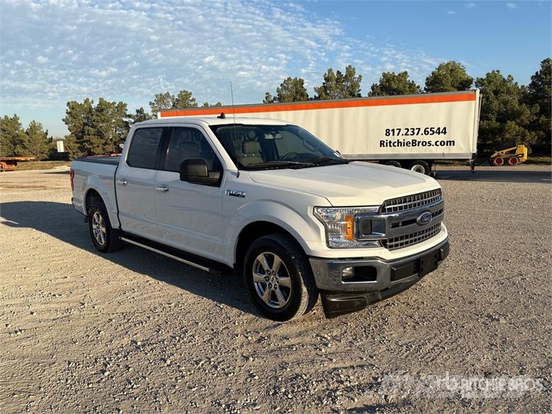 Ford F-150 XLT 4x2 Crew Cab Pickup Ostalo