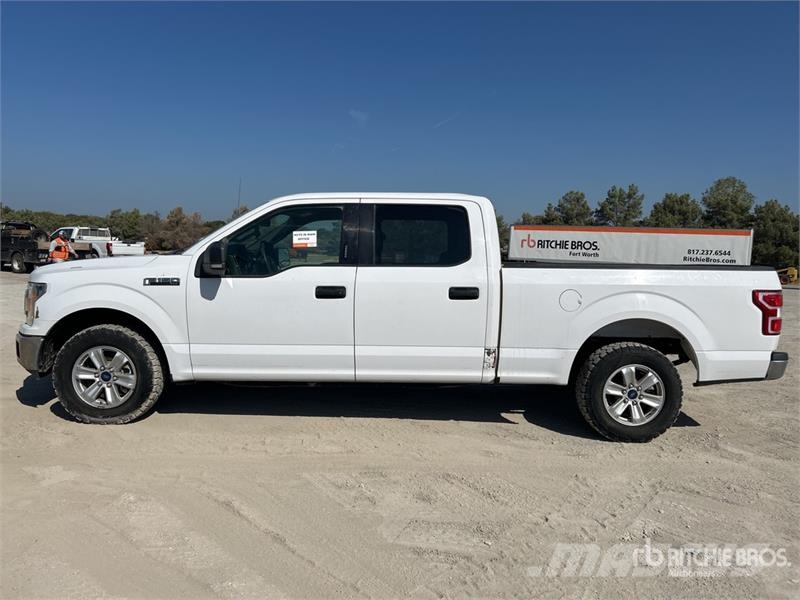 Ford F-150 XLT 4x2 Crew Cab Pickup Övriga bilar