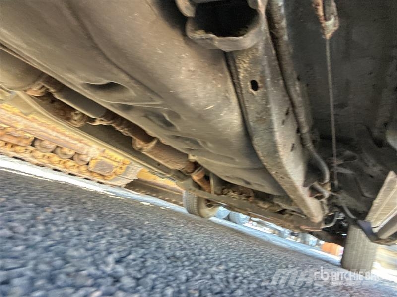 Ford F-150 XLT 4x2 Crew Cab Pickup 其他