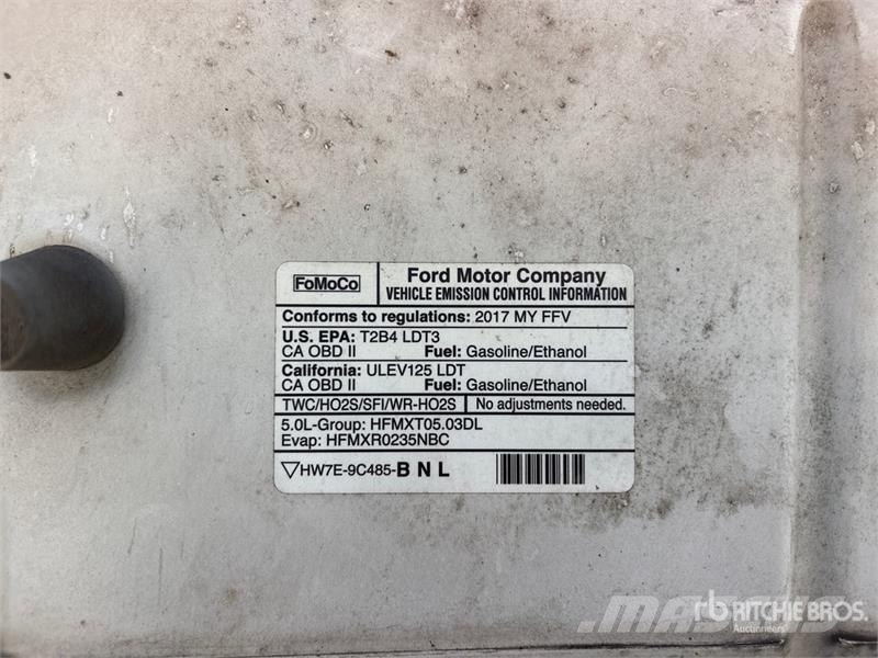 Ford F-150 XLT 4x2 Crew Cab Pickup 其他