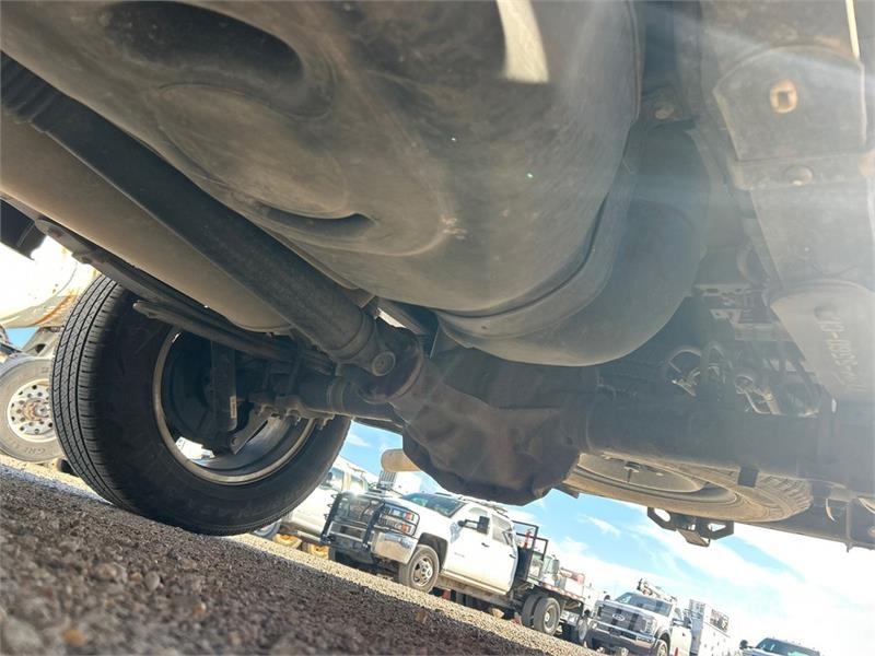 Ford F-150 XLT 4x2 Crew Cab Pickup Otros