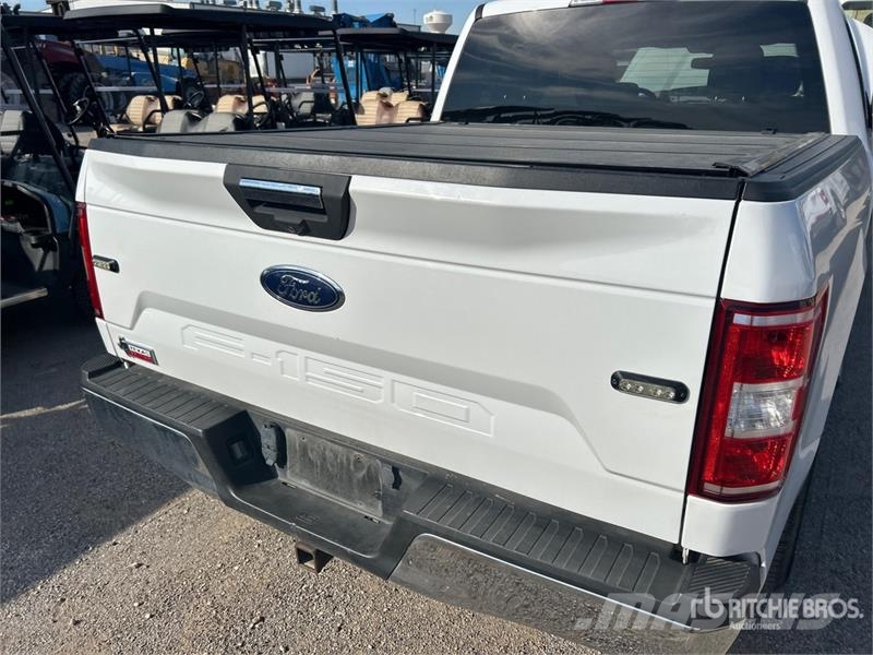 Ford F-150 XLT 4x2 Crew Cab Pickup Otros