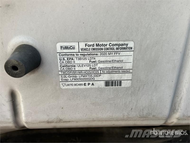 Ford F-150 XLT 4x2 Crew Cab Pickup Otros