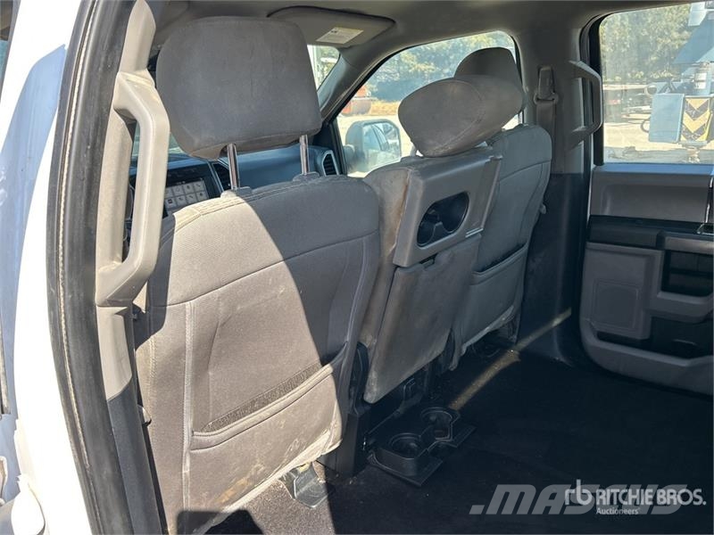 Ford F-150 XLT 4x2 Crew Cab Pickup Övriga bilar