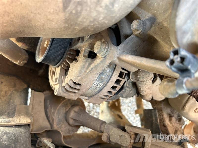 Ford F-150 XLT 4x2 Crew Cab Pickup Furgoni altro